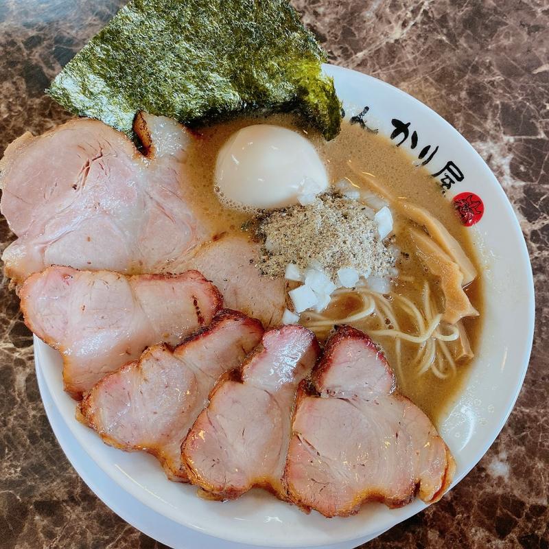濃厚煮干しラーメン(自家製麺 ら～めん かり屋)
