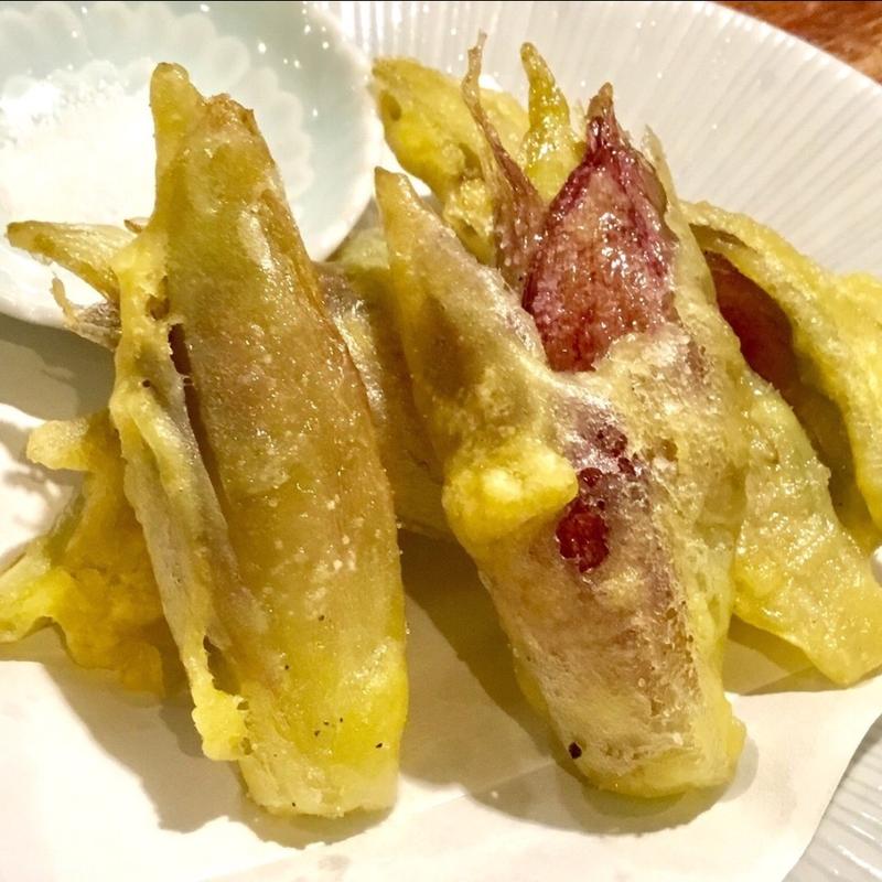 ミョウガの天ぷら(立ち呑みぽっぽ亭)