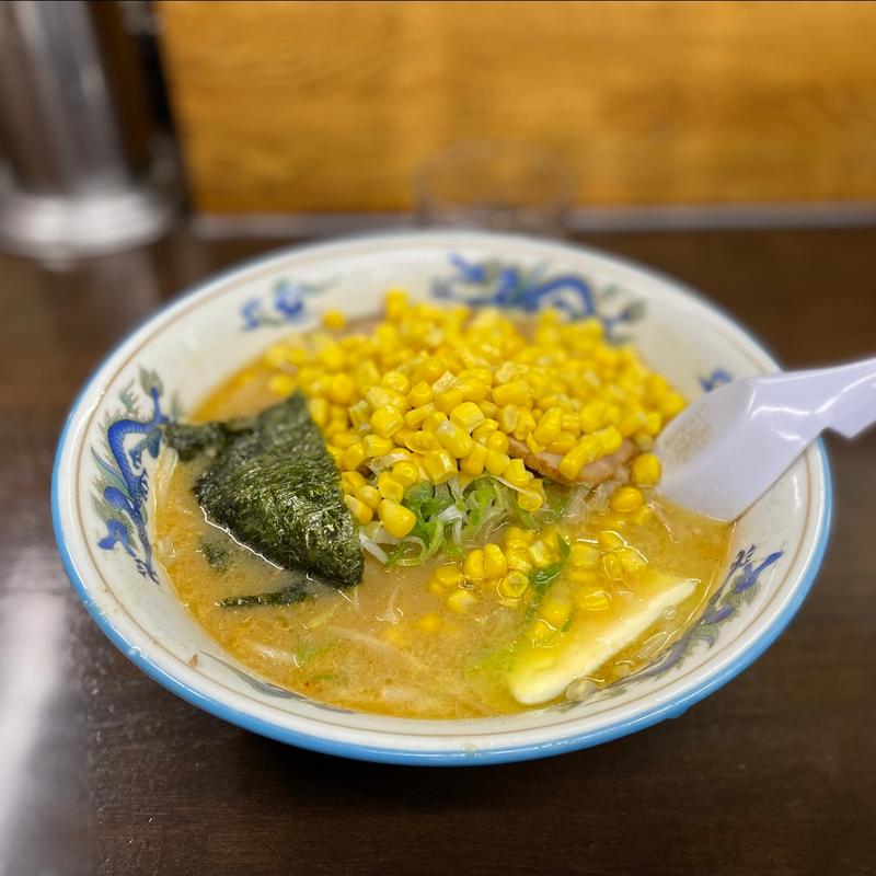 味噌パターコーンラーメン(味の華龍)