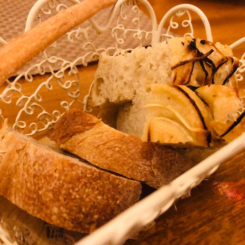 自家製パン(ラ ピッコラ ポエズィーア )