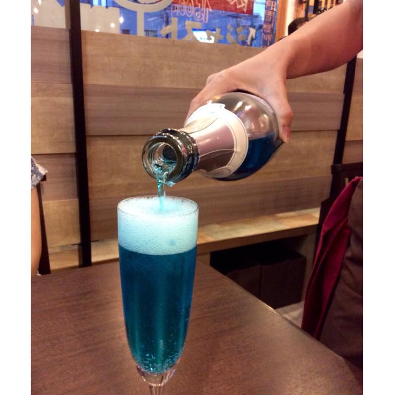 LA VAGUE BLEUE(肉焼屋ワイン部 ジャストMEAT  （ニクヤキヤワインブ ジャストミート）)