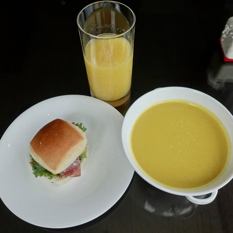 サンドウィッチ(ザ･リッツ･カールトン 大阪)