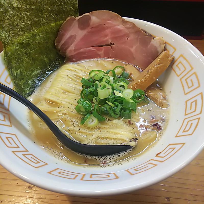 鶏しょうゆら～めん(極麺 青二犀 （ゴクメン アオニサイ）)
