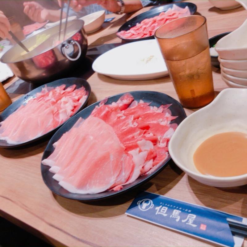 牛肉＆豚肉 定量ランチ(牛しゃぶ 牛すき 食べ放題 但馬屋 四条河原町店)