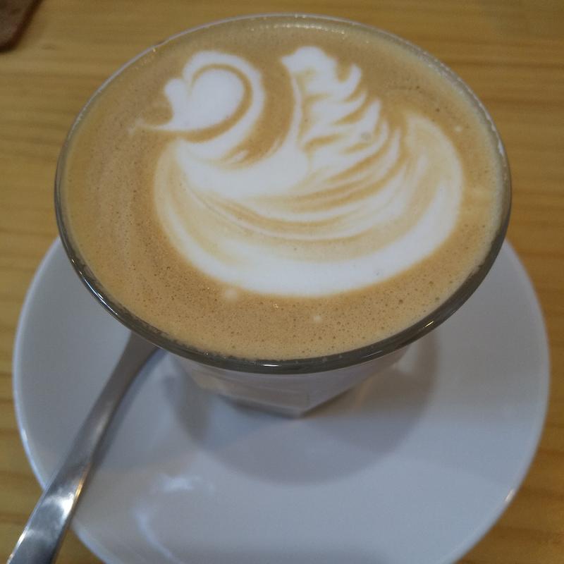 ラテ(aka tombo coffee)