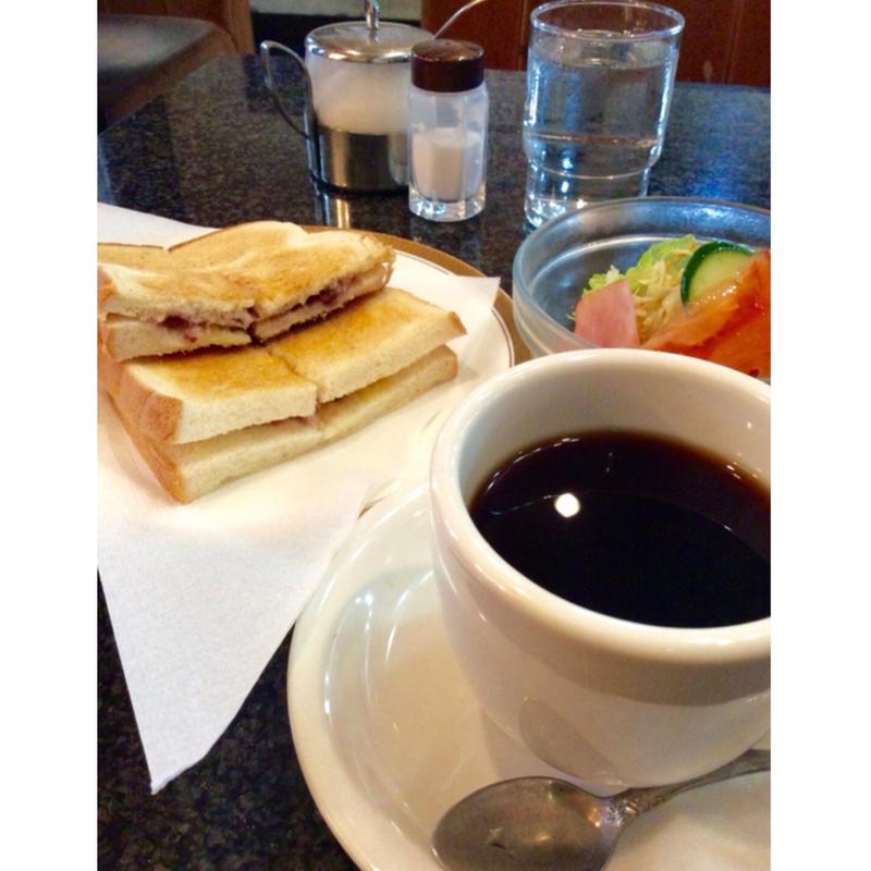 モーニング(小倉トースト)＋ミニサラダ(喫茶去 煌 （キサッコ キラメキ）)