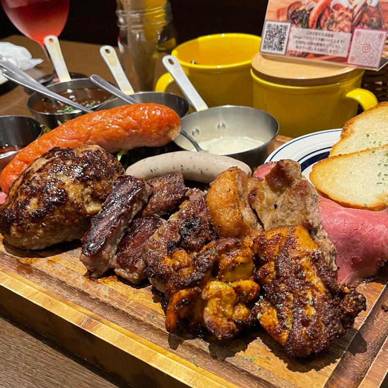 ニックビレッジ　S(肉が旨いカフェ NICK STOCK 本町通店)