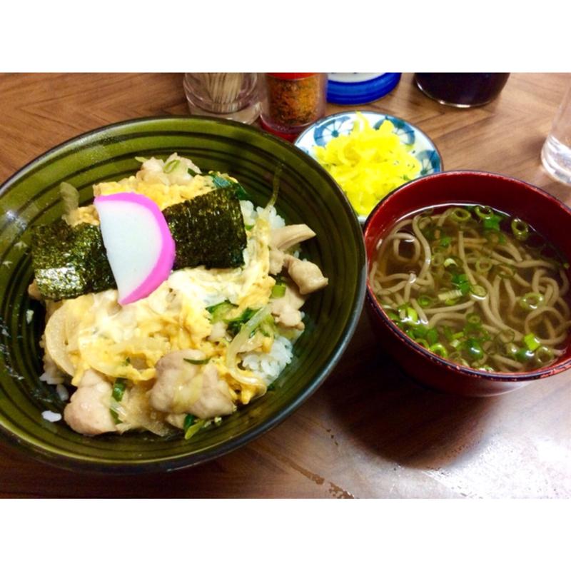 親子丼＋ミニそば(お食事 野津 )