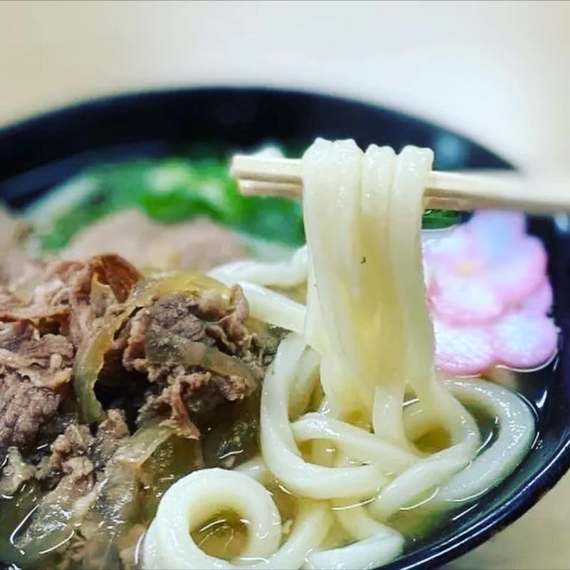 肉うどん(飯野屋 （いいのや）)