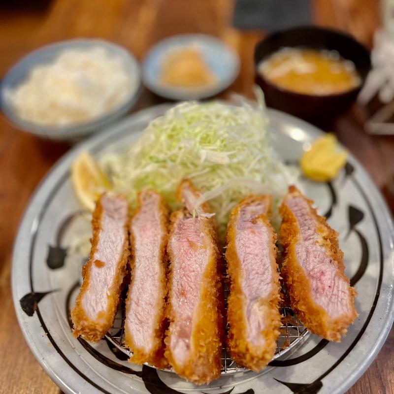 厚切りロースとんかつ　大厚(とんかつ 富士㐂(ふじき) 中目黒店)
