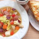7種の野菜とソーセージの粒マスタードスープ