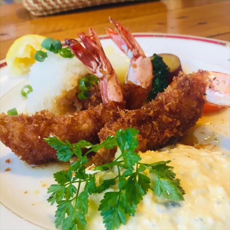 海老フライ(洋食屋 青空 （ヨウリョクヤ アオゾラ）)