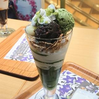 抹茶白玉パフェ(nana’s green tea ジョイナス店)