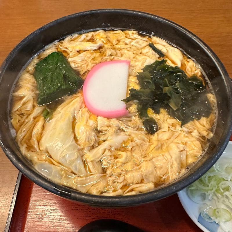 玉子とじ蕎麦(そば処 長岡屋)