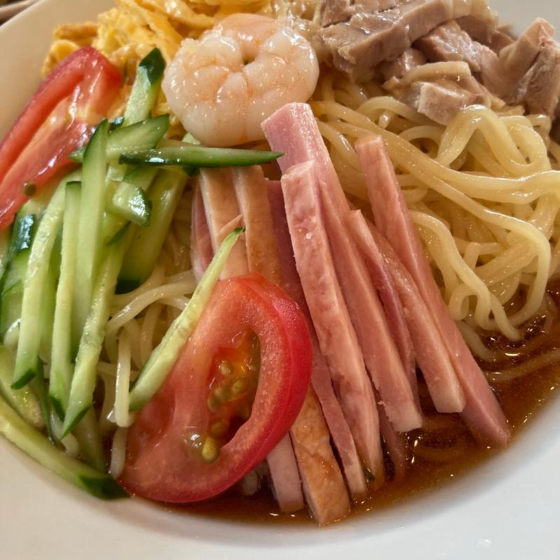 冷やし中華大盛り(珍彩楼)