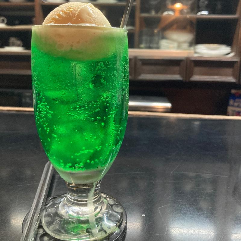 クリームソーダ(居留珈)