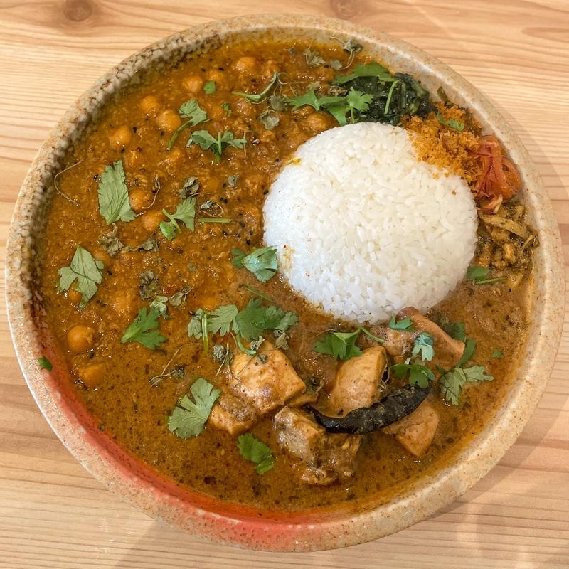 (スパイスカレー あかつ亭)