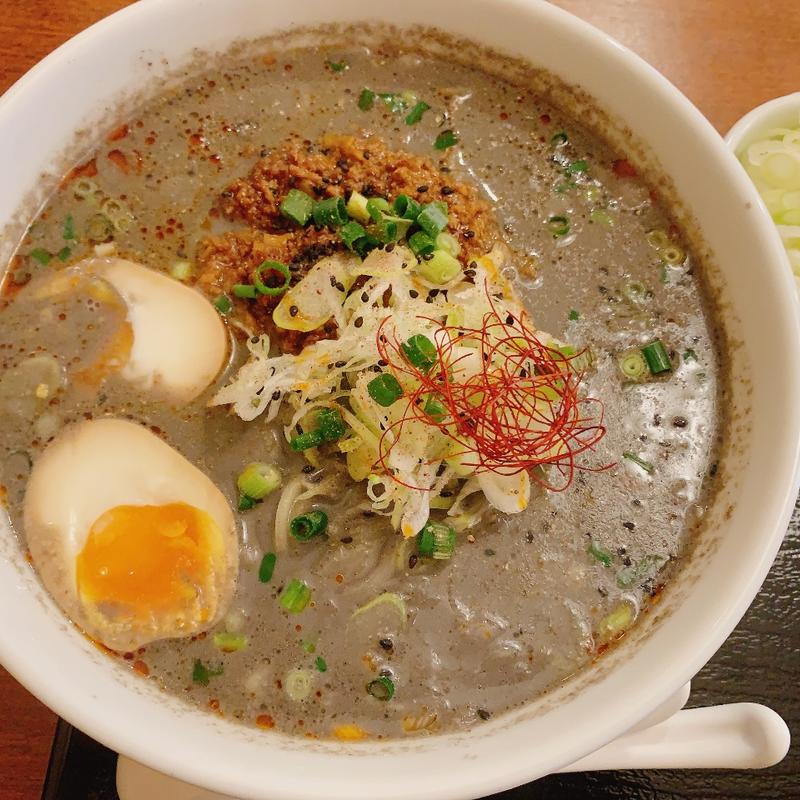 坦々麺(黒)(らーめん壱)