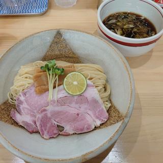 つけ麺 醤油 大(NAGASHARI)