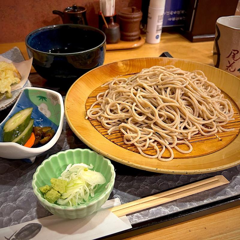 野菜天せいろそばとおだしのせご飯(小)(味処 尾花)