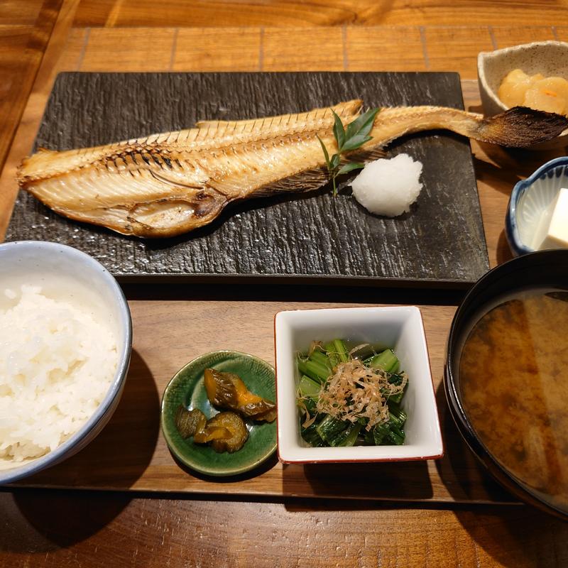 本日のお魚定食(いい乃じ)