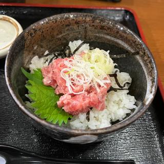 ミニネギトロ丼(天ぷら食堂 満天)