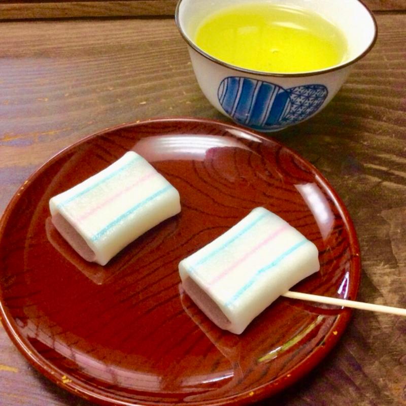 糸切り餅(糸切餅総本家 多賀や )