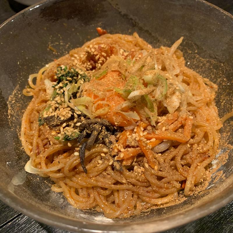 麻辣辛麺(焼肉 ふくろう)