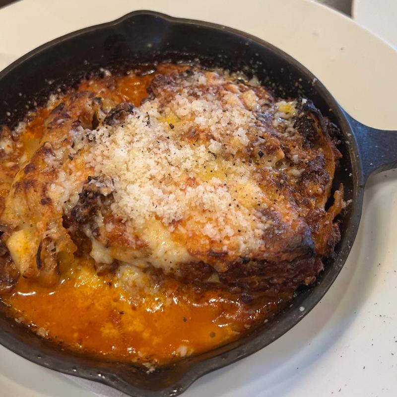 ミートソースたっぷりのラザーニャ(コロッセオ 中目黒)