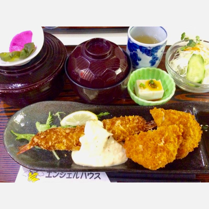 海老フライ＆牛すじコロッケ定食(エンジェルハウス)