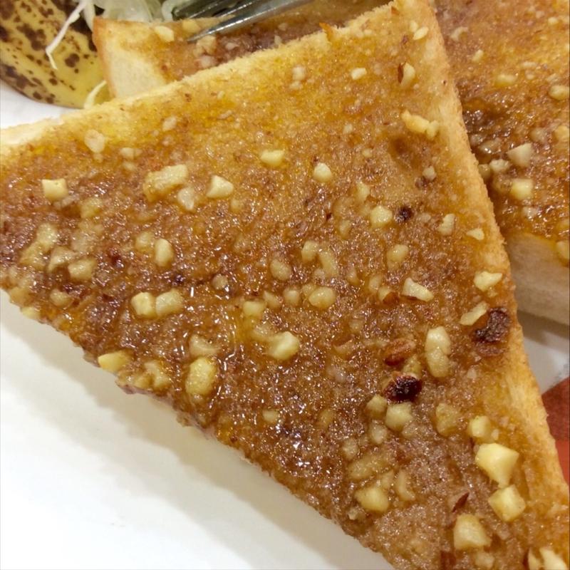 アーモンドトースト(喫茶ヤナギ)