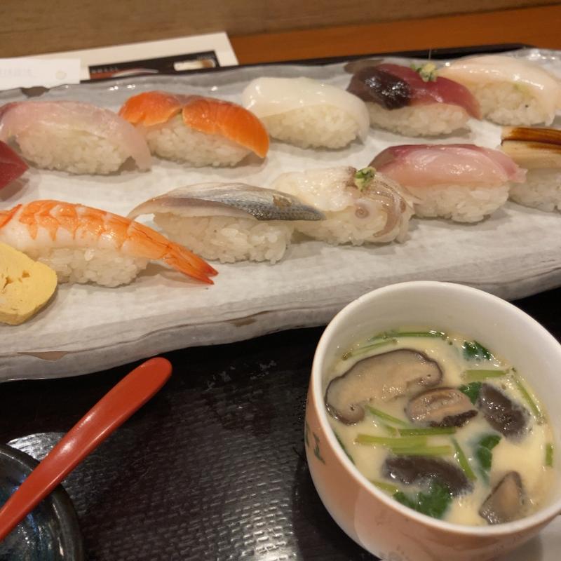 特盛りにぎり(魚いち)