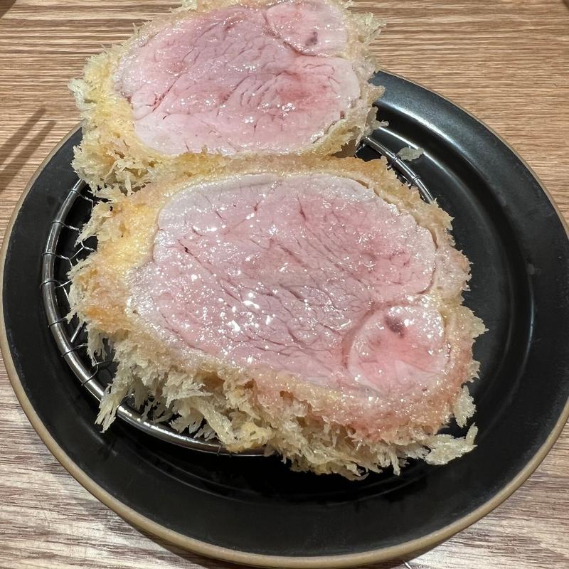 岩中豚　シャ豚ブリアン(とんかつ成蔵（南阿佐ヶ谷）)