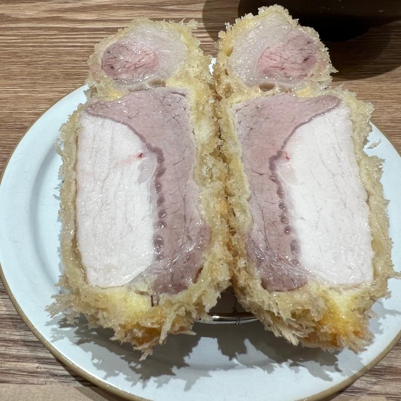 岩中豚　リブロースカツ(とんかつ成蔵（南阿佐ヶ谷）)