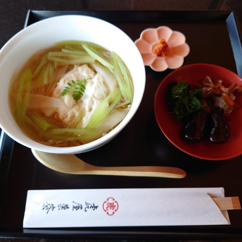 赤坂 季節のうどん(虎屋菓寮)