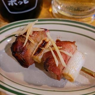 豚巻き里芋串(チャコールスタンド野毛)