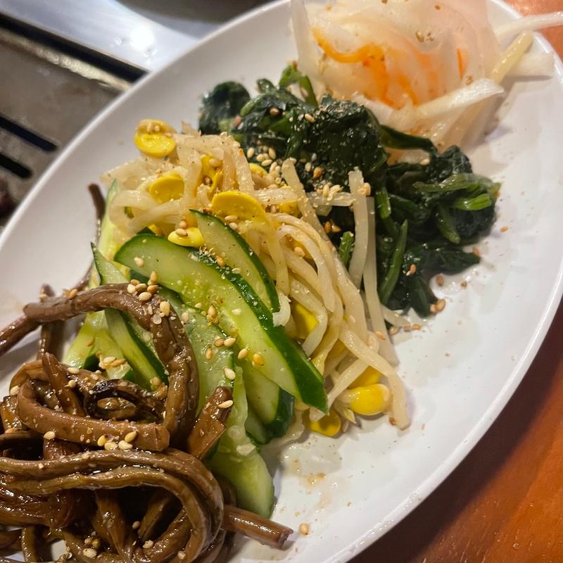 ナムル盛り合わせ(南芳園 )