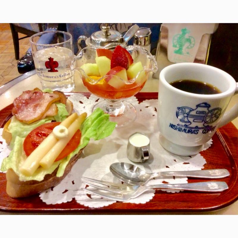 朝食「フルーツセット」(にしむら珈琲店 三宮店)