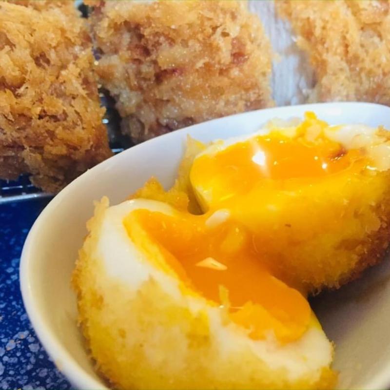 たまごカツ_極厚熟成ロースかつ定食 300gr (かごしま黒豚 六白亭 )