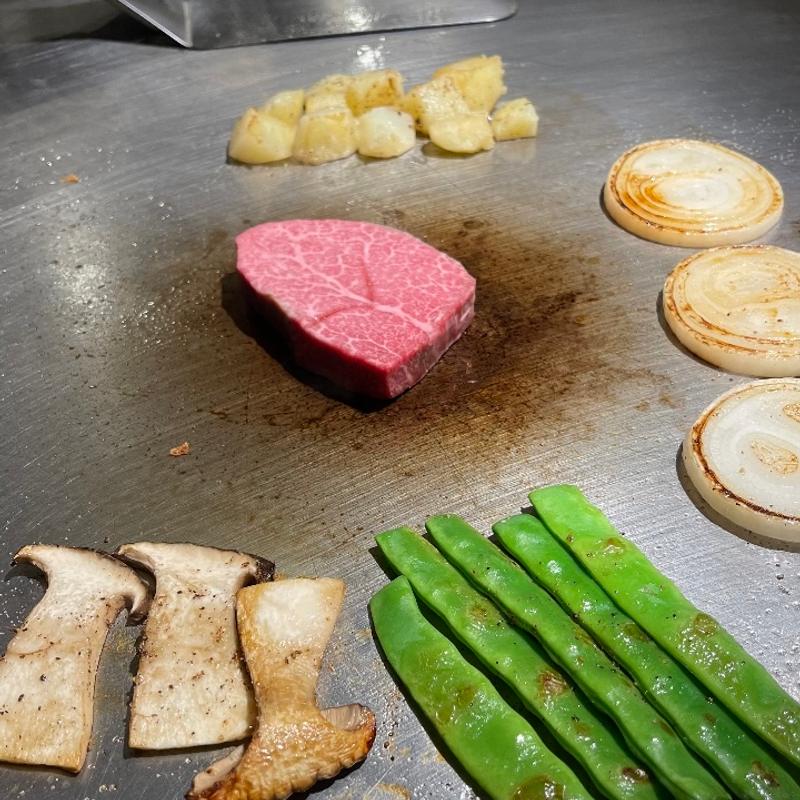 (薔薇亭 （ばらてい）)