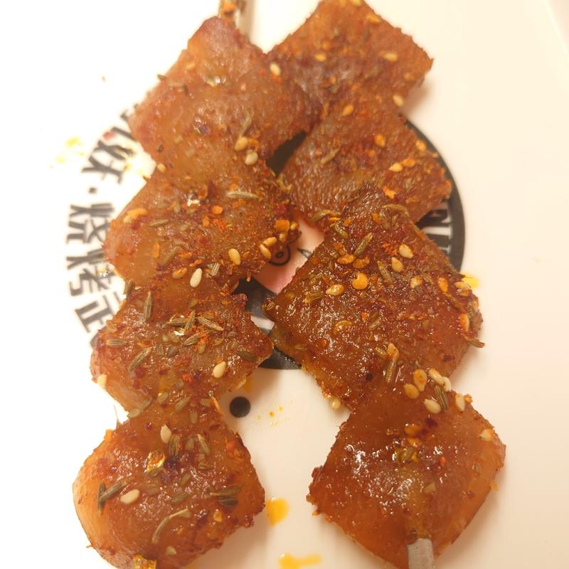 豚皮(沸騰焼烤猪小妖)