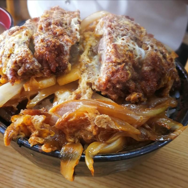 カツ丼大盛り(ラーメン とんかつ 忠 （ちゅう）)