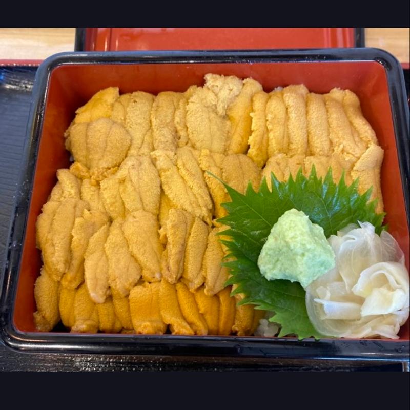 うに重(お魚いちば おかせい)