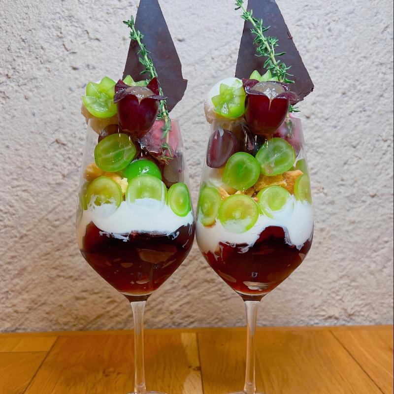 2種のぶどうパフェ(夜パフェ専門店NORD°三条河原町店)