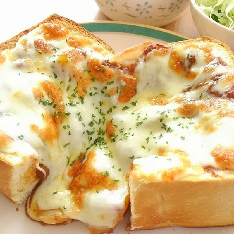 ハヤシソースのパングラタン(ラクレット×ラクレット)