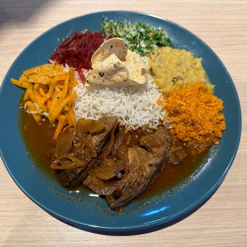 フィッシュカレー(辛め)(ロイヤルグリーン レストランアンドバー)