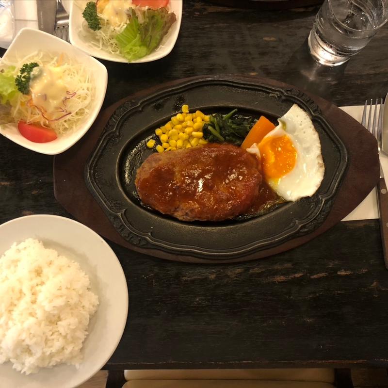 ハンバーグランチ(ブルドック )