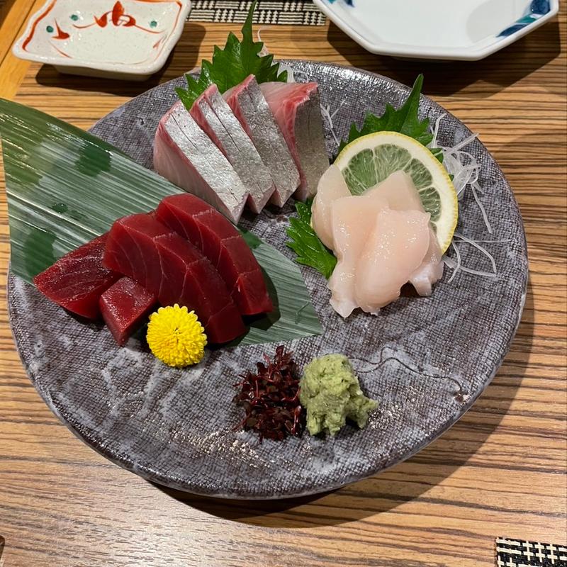 お刺身盛合せ(玄杜亭)