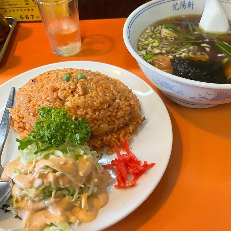 チキンライス大盛 ワンタン(中華料理 光陽軒)