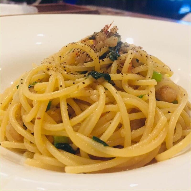 海老ミンチと小松菜のオイルソースパスタ(オステリア コウ)